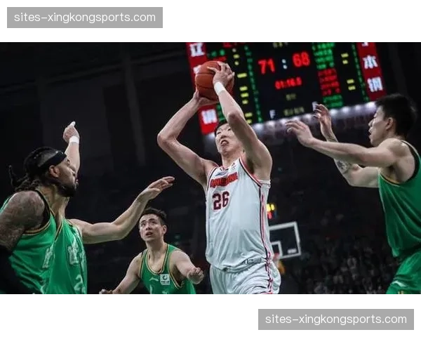 广东东阳光与北京北汽 奎因外线投射对抗周琦内线统治